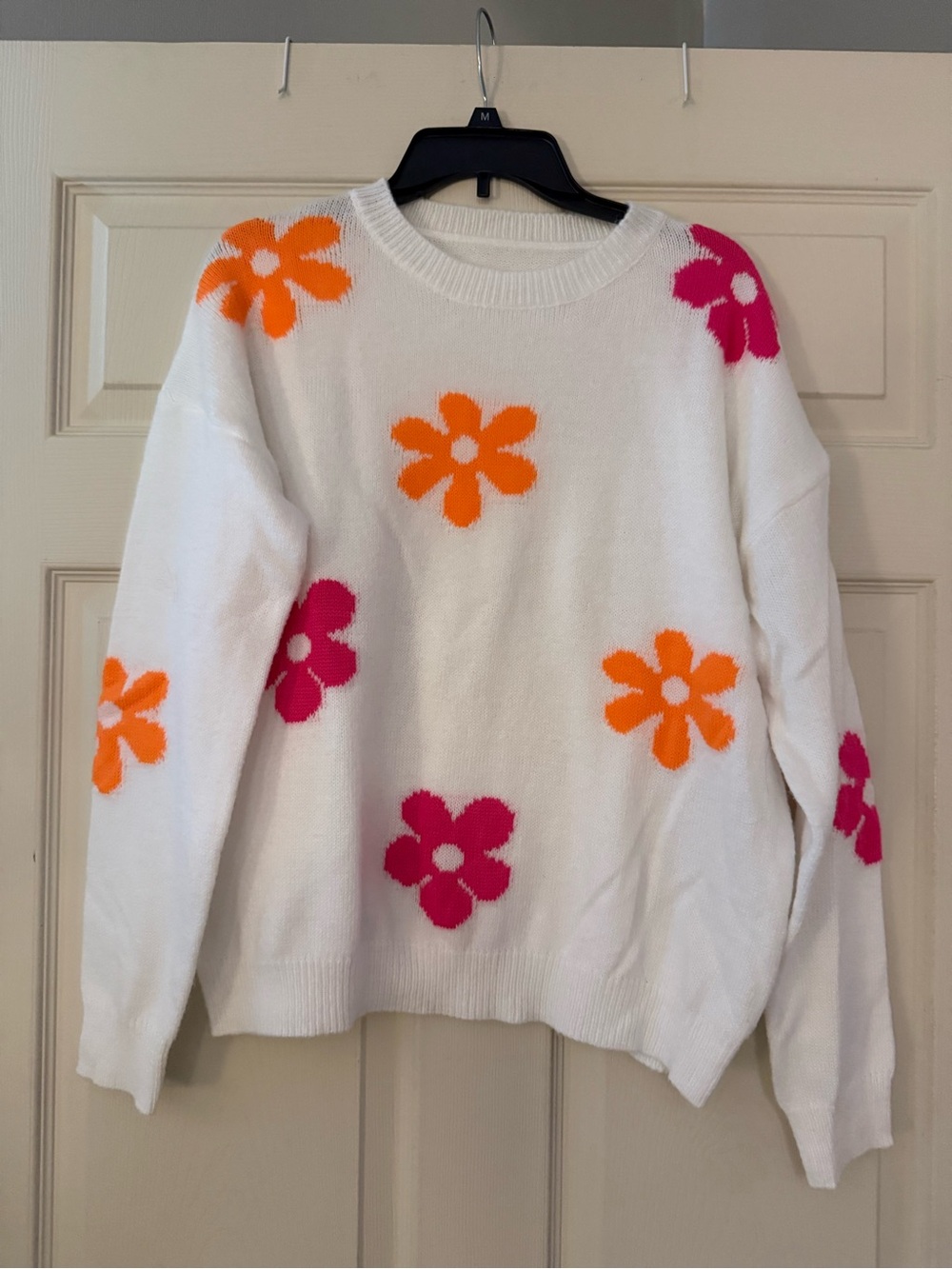 White Sweater with Neon Pink & Orange Daisy Flowers | Size XL